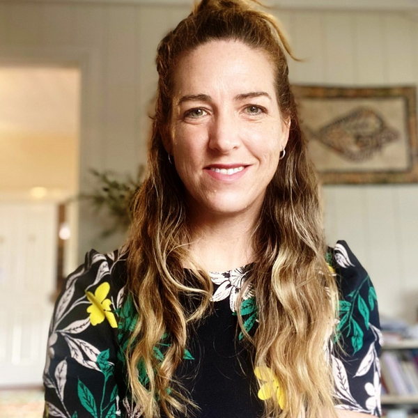 Diana Mulholland     ​​